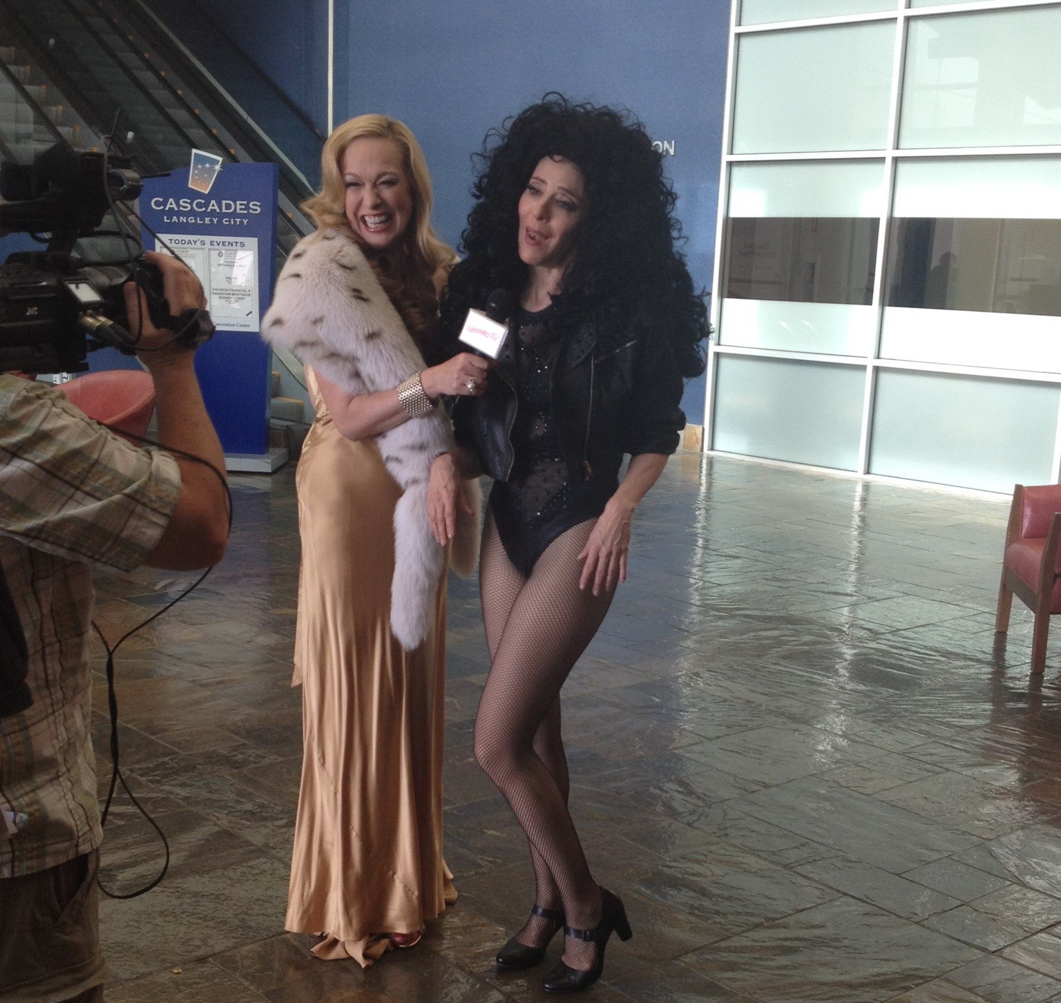 Cher Impersonator Tracey Bell with Carmen Ruiz y Laza of Joy TV